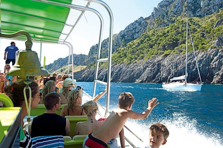 Half Day Boat Trip in the Bay of Alcudia