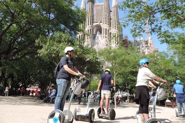 La Sagrada Família park on Segway