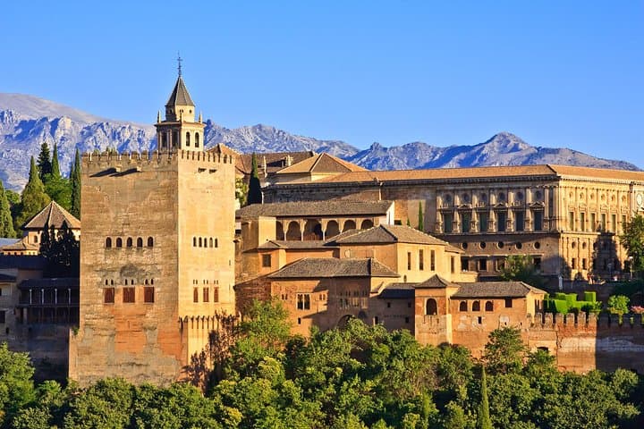 Alhambra, Granda