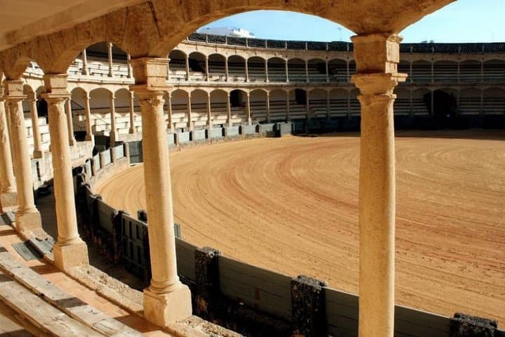 Ronda Historical Walking Tour with Bullring Entrance