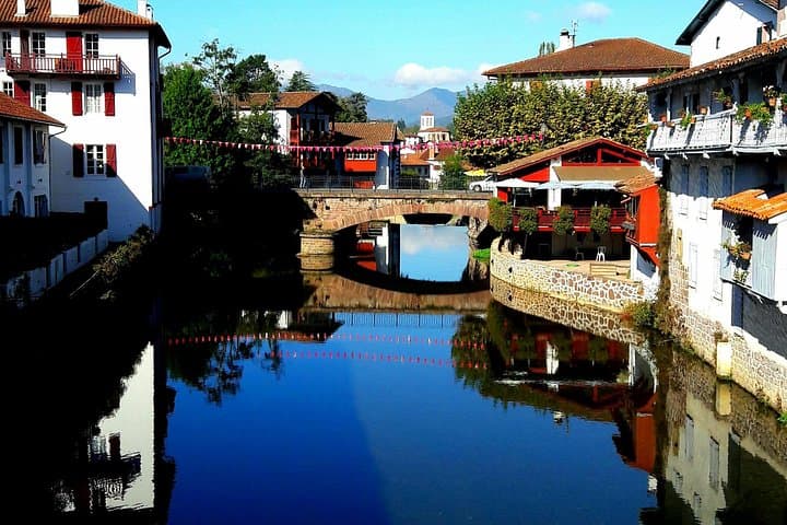 French-Basque Countryside Private tour Discover the hidden beauty of Pyrenees