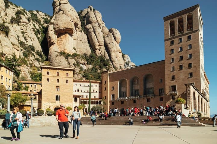 With Locals Ultimate Montserrat PRIVATE Day Trip - With Cable Car and Train