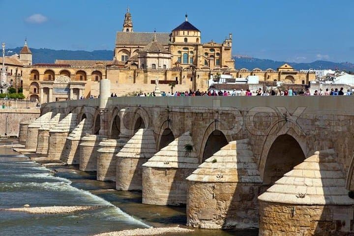 General view of the old city