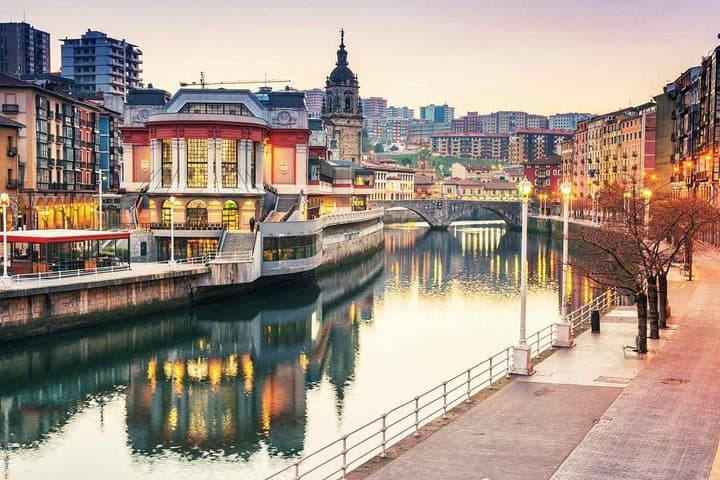 3-day Bilbao Bike Tour and Guggenheim Museum Ticket