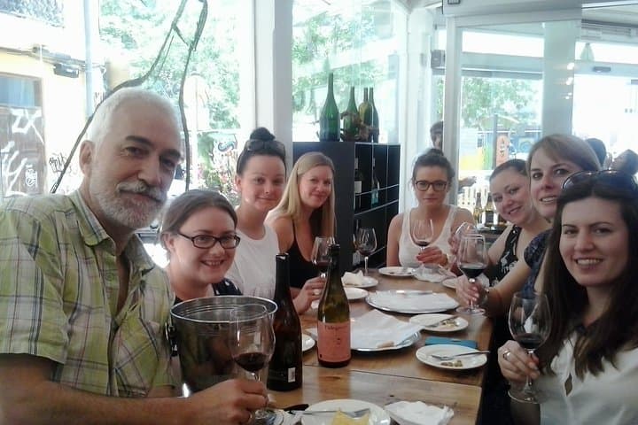 Private premium wine tasting with snacks in Valencia's old town
