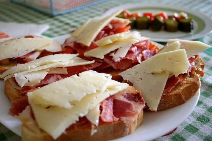 tapas ham and cheese