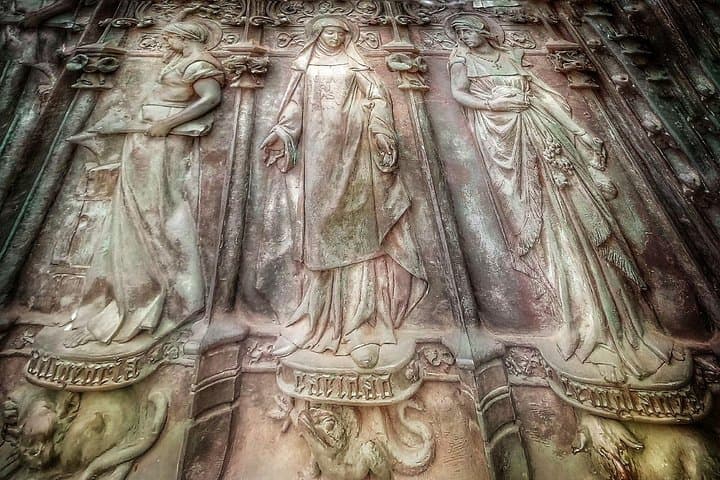 Door of the 7 virtues-Major Seminar
