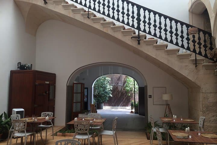 Palma de Mallorca Cultural and Foodie Tour