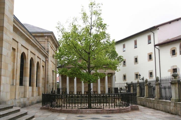 The historic Tree of Gernika