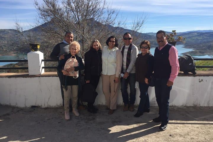 Private Guided Day Trip to the White Villages and Ronda from Seville