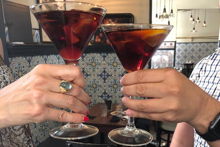 Private Wine & Gourmet Tapas Tour in Madrid with Sommelier