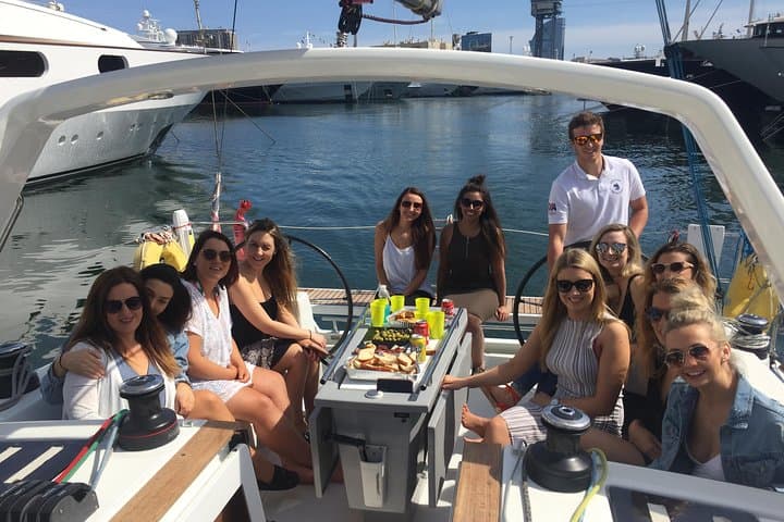 Enjoy a tapas lunch onboard