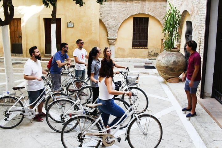 12 o'Clock - Bike & Tapas Tour Seville