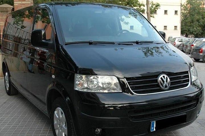 Minivan VW Caravelle