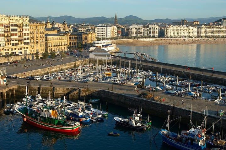 Private walking tour in San Sebastian