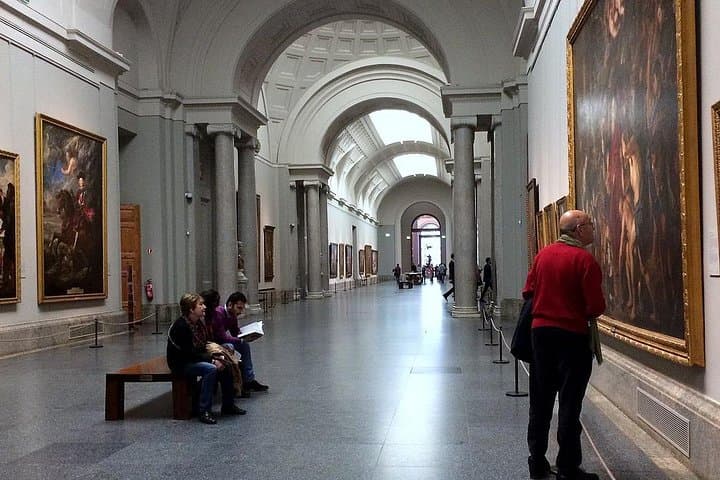 Prado Museum Private Tour with Skip-The-line & on Foot Pick-Up