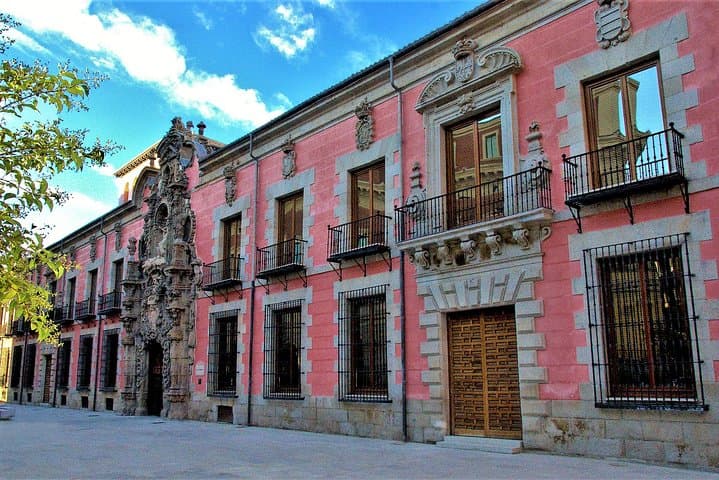 Madrid off the Beaten Path: Private Walking Tour (Customizable)