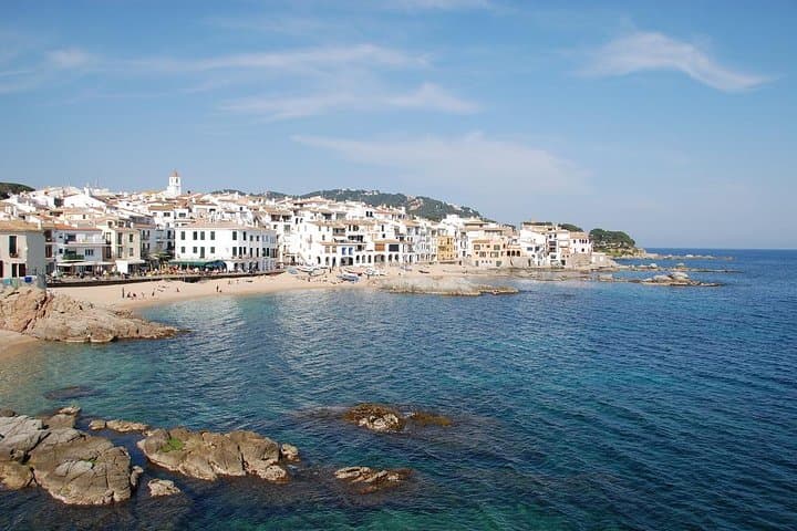 Private tour of Girona and Costa Brava from Barcelona