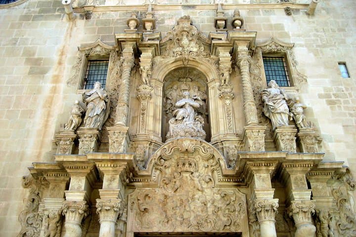 Private 4-hour City Tour of Alicante (Cruise port or hotel pick up)