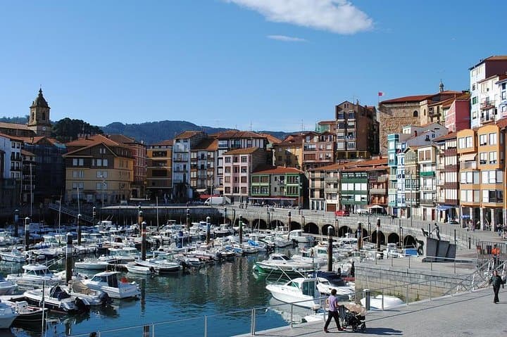 Private Basque Towns Tour with Hotel or Cruise Pickup from Bilbao