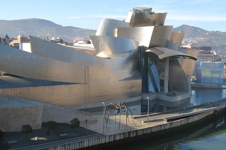 Private 4-hour City Tour of Bilbao with Hotel or Cruise Port pick-up