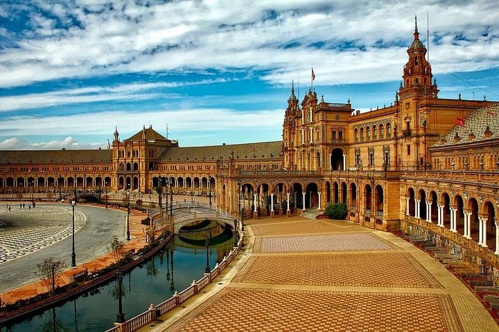 Spain Square