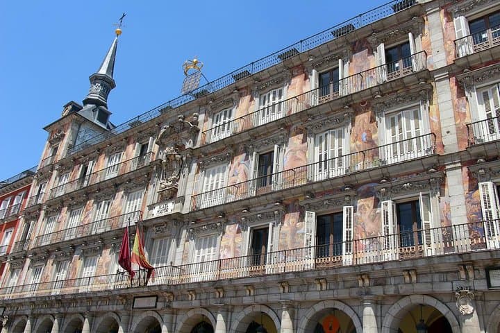 Madrid 4-Hour Private Custom Walking Tour of Los Austrias