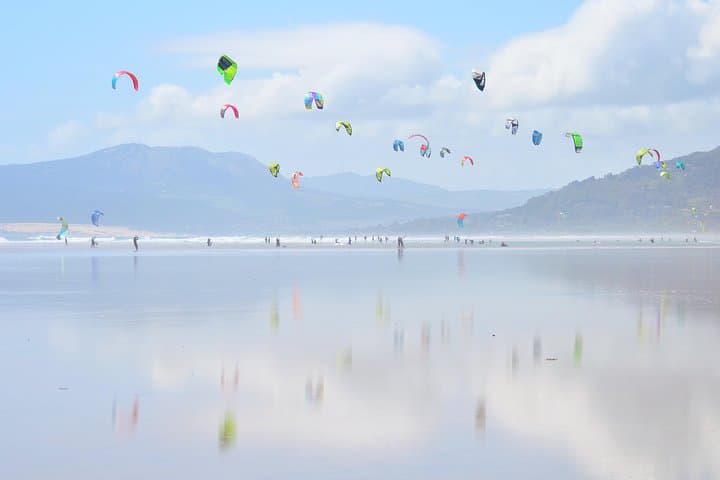 Semi-private kitesurfing lessons in Tarifa (adapted to every level)