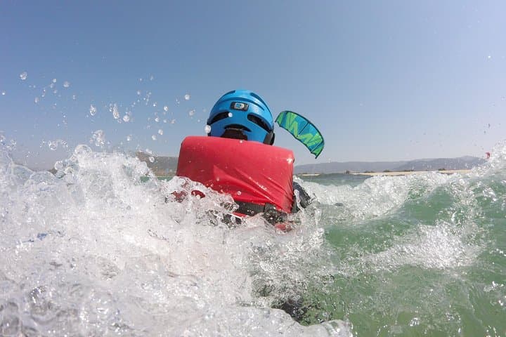 Private kiteboarding lessons in Tarifa (adapted to every level)