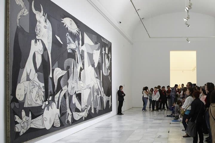 Reina Sofia Museum Guided Tour Semi-Private 6ppl Max