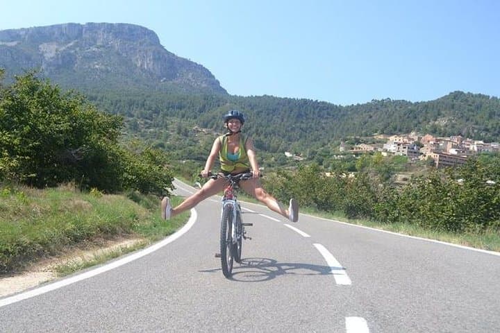 The Grape Escape! Cycling in Beautiful Scenery with Wine Tasting