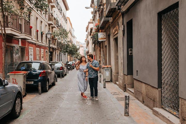 Private Vacation Photography Session with Photographer in Madrid