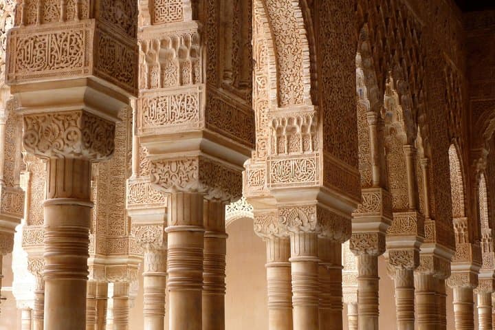 Private walking tour of Alhambra and Granada City Center