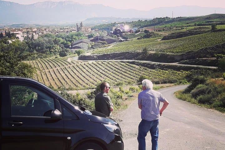 Zach with a client overlooking the Ebro Valley...