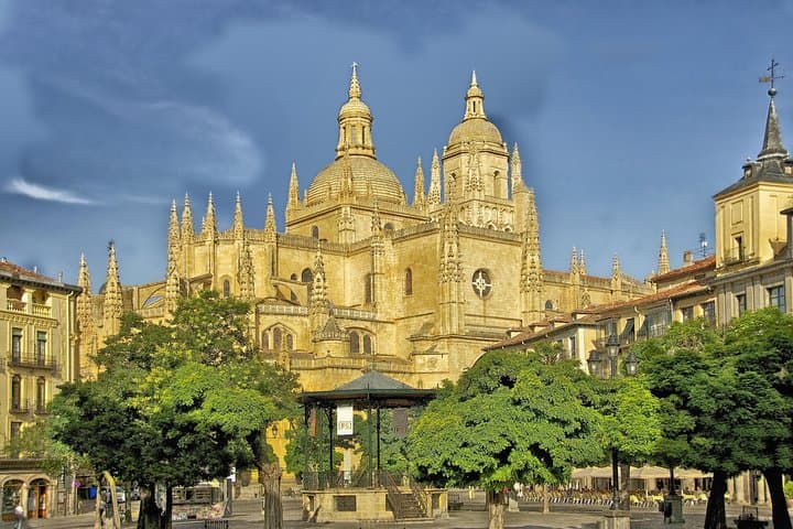 Segovia Guided Afternoon Tour from Madrid