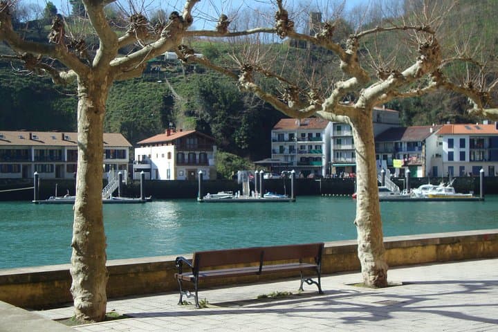 Easy Hike From San Sebastian To Pasaia