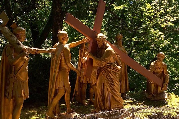 Lourdes Sanctuary tour- Catholic pilgrimage sanctuary