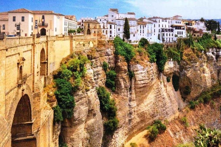 Ronda & White Villages Small Group Tour from Seville