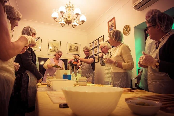 Private Cooking Class in Traditional Andalusian Housing