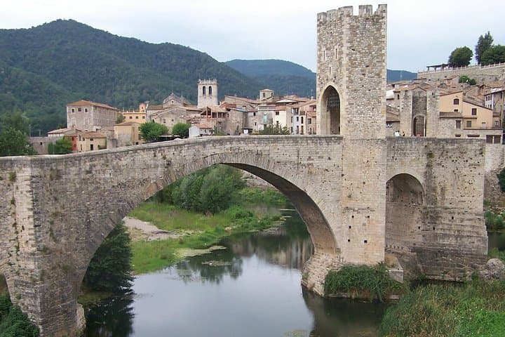 Private Girona and Besalu, Jewish History tour from Barcelona