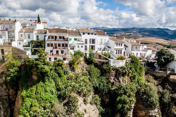 From Granada: Premium Ronda Trip & Guided Highlights Experience