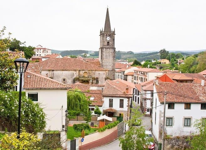 6-Day Bilbao & Santander Self-Drive Tour from Bilbao