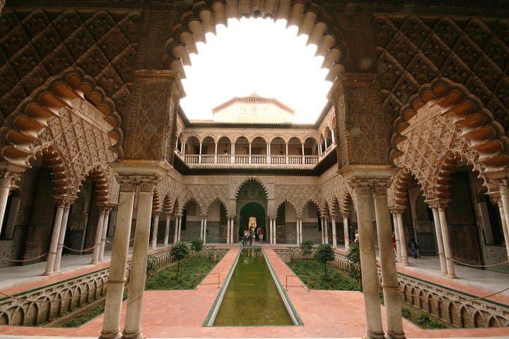 Private Tour: Seville City Tour (Cathedral, Royal Alcázar and Santa Cruz)