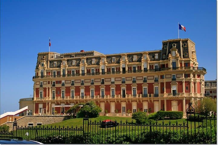 Private 6-hour tour to Biarritz and Saint-Jean-de-Luz from San Sebastian Hotel
