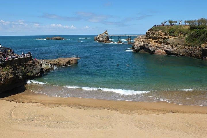 Private 6-hour tour to Biarritz and Saint-Jean-de-Luz from San Sebastian Hotel