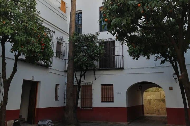 Discover charming corners of Seville