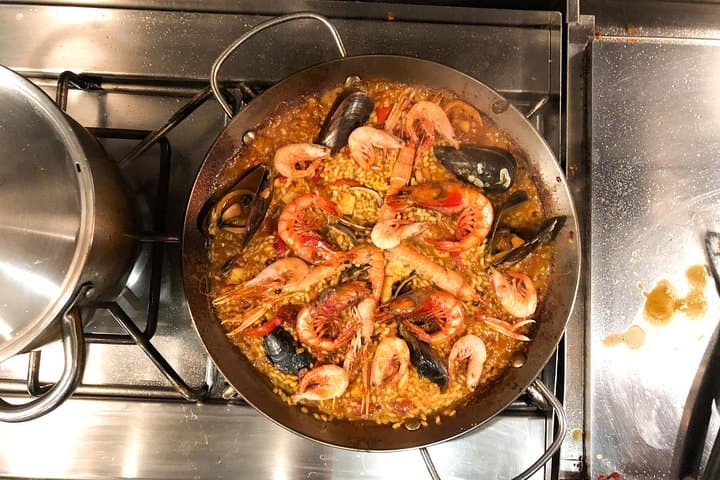 Interactive Paella & Sangria Cooking Class in Barcelona with Josh