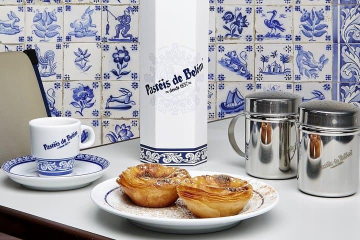 Try the famous traditional Portuguese eggtart at Pastéis de Belém