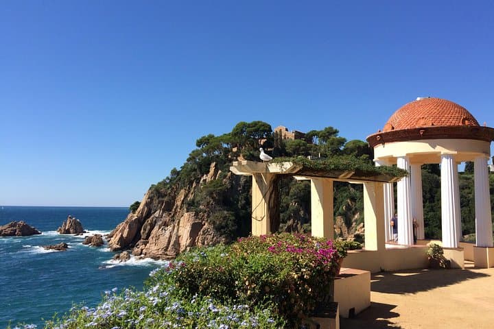 Costa Brava & Medieval Village Tour with Lunch