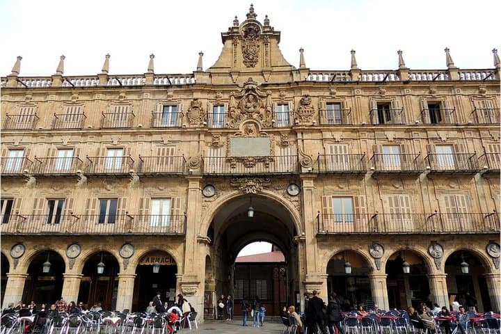 Private Full day Tour to Salamanca from Madrid hotel